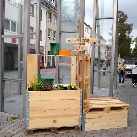 - Bonn * Troisdorf